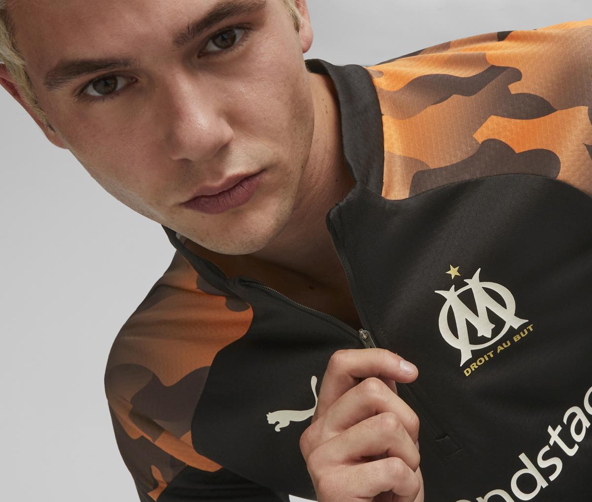 Training Top OM Black