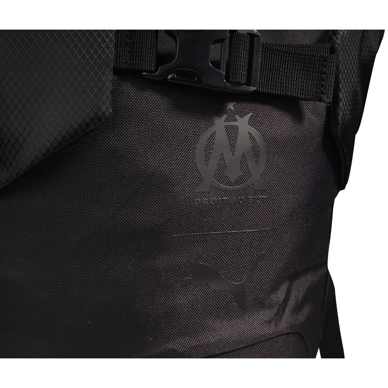Mochila Blackout OM Negro