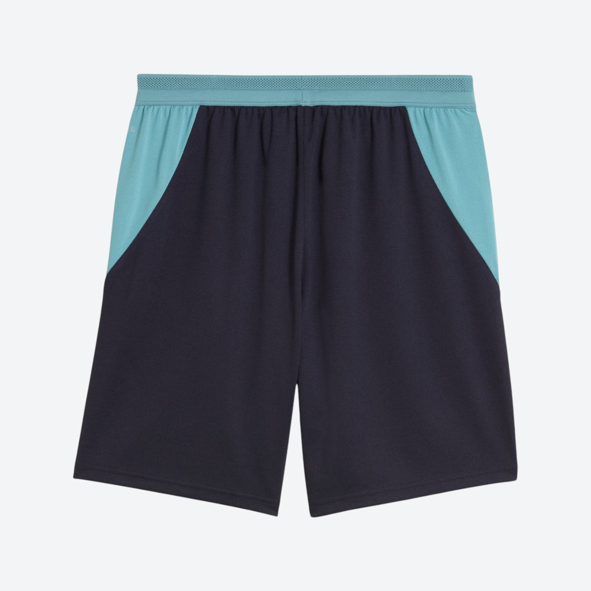 SHORT OM EXTÉRIEUR 26/27
