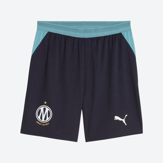 SHORT OM EXTÉRIEUR 26/27