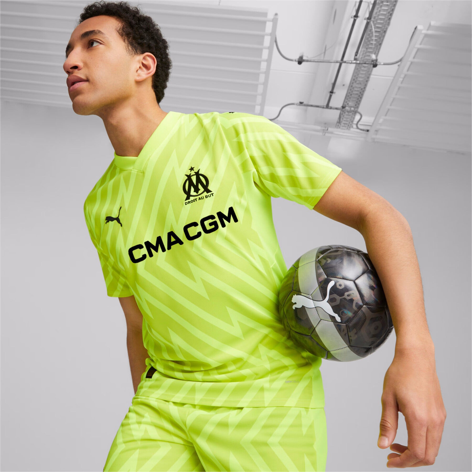 Maillot OM Marseille Gardien Bleu 2024-2025 | Foot Sport – Foot Sport – Maillots & Équipements Foot Sport Maillot OM Marseille Gardien Bleu 2024-2025 | Foot Sport – Foot Sport – Maillots & Équipements Foot Sport