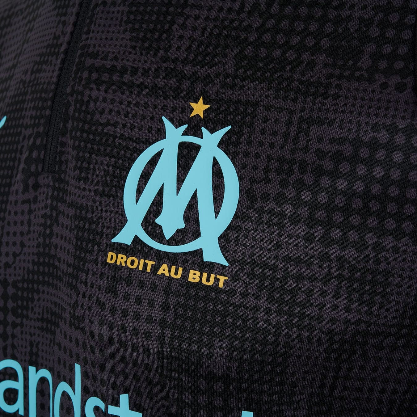 Training Top OM Noir