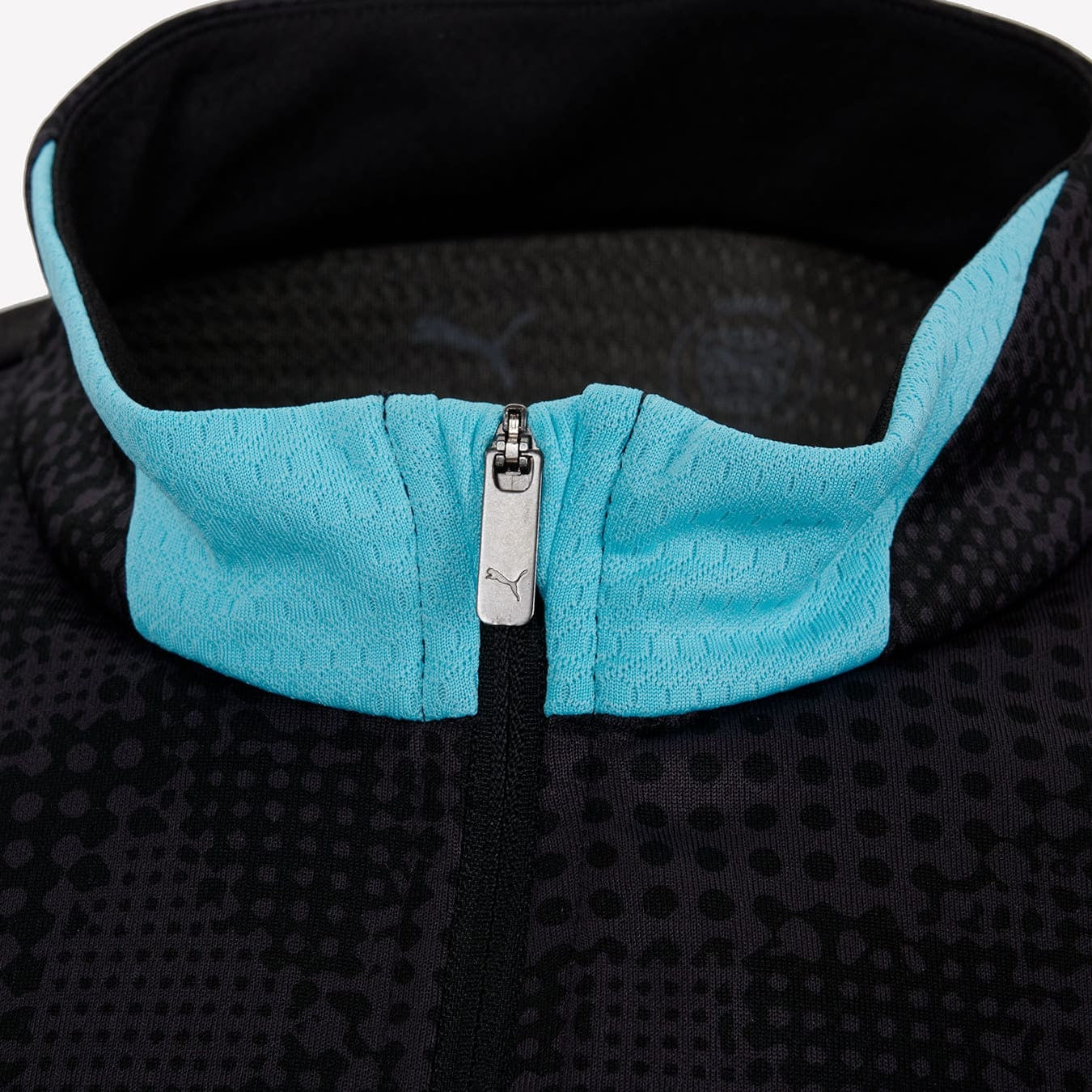 Training Top OM Noir